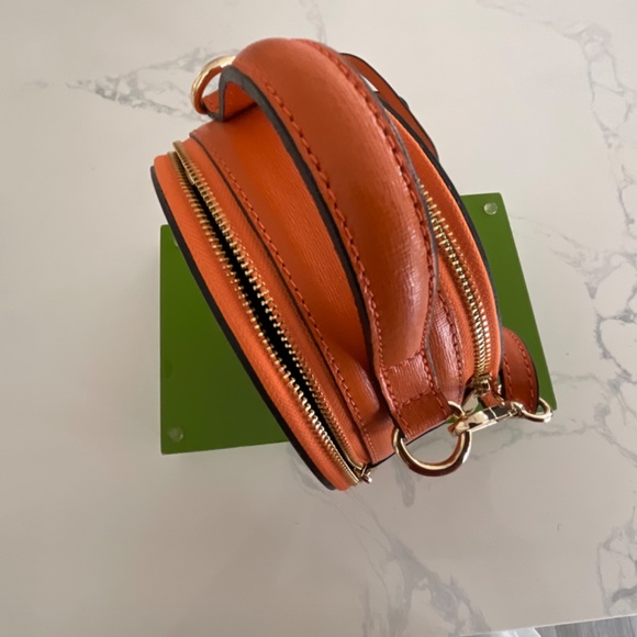 Handbag - Picture 3 of 3